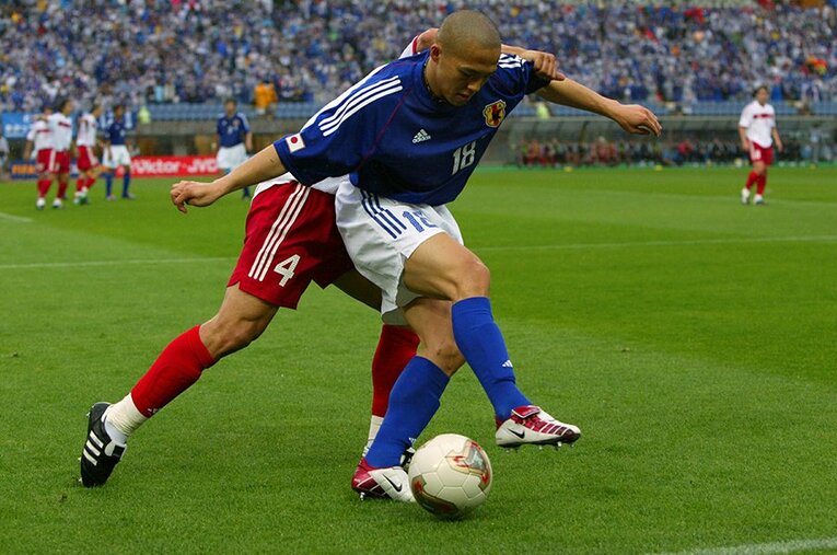 2002年日韓W杯などで見せた足下の技術はいまだに衰えていない©Sports Graphic Number/JMPA