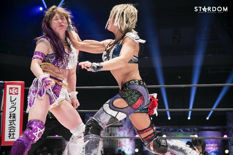 スターダム・ジュリアが語る“危険論”への本音とプロレス観「見る人は気にせず。ただ、どこかでストップをかけないと」《特別グラビア》(74)