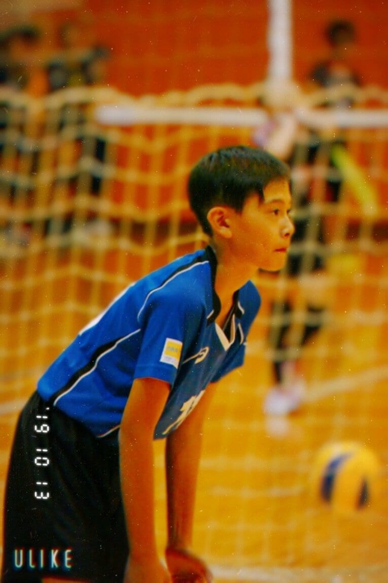 バレーボールに夢中になっていく凛虎（母・小由樹さん提供）