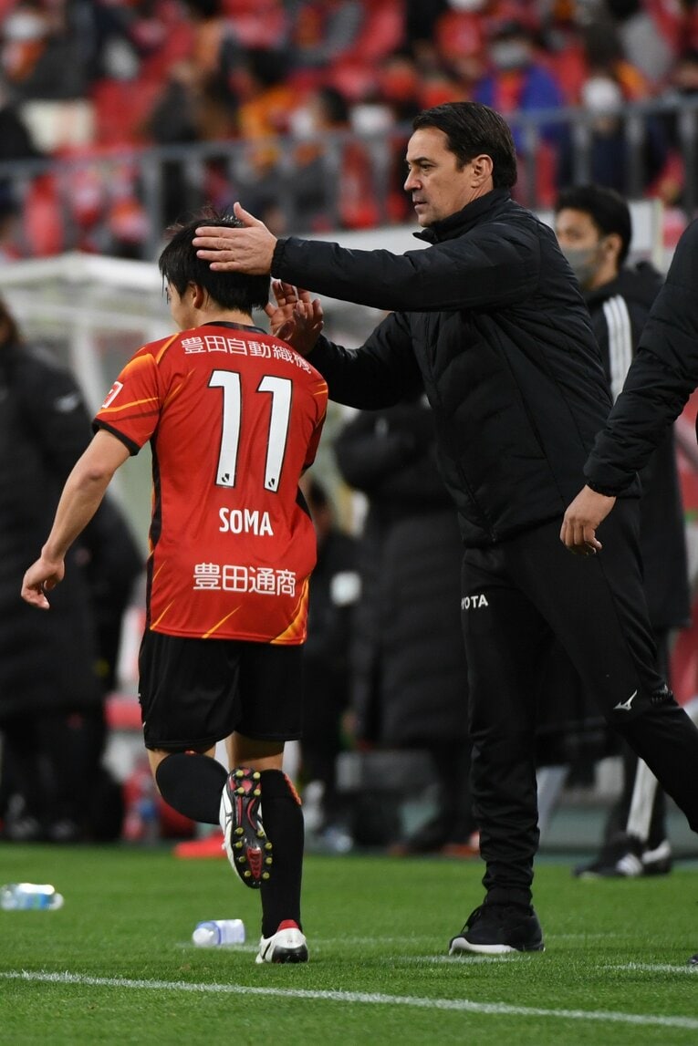 名古屋で堅守を築いたフィッカデンティ監督©Getty Images