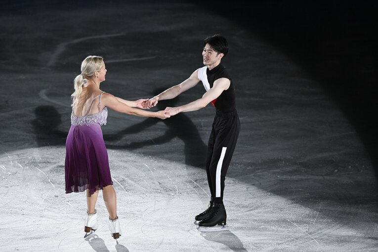 ダンスする内村航平　©Asami Enomoto