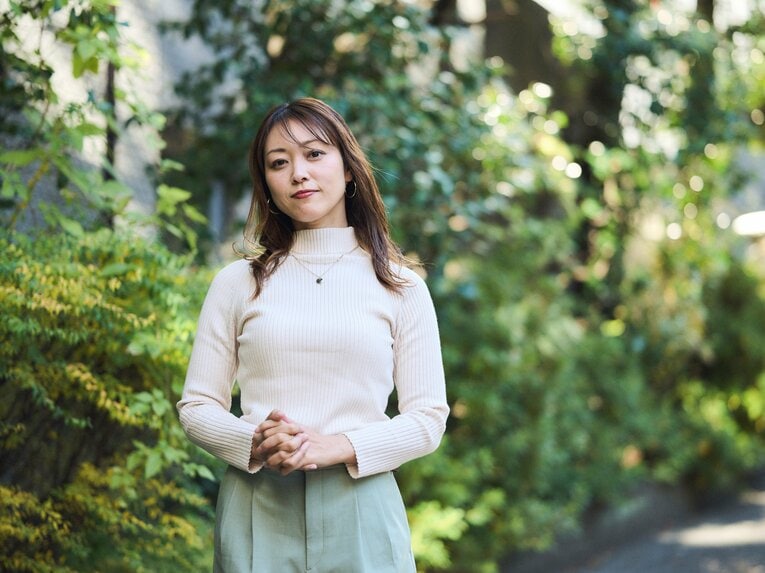 現在の納見佳容さん　©Yuki Suenaga