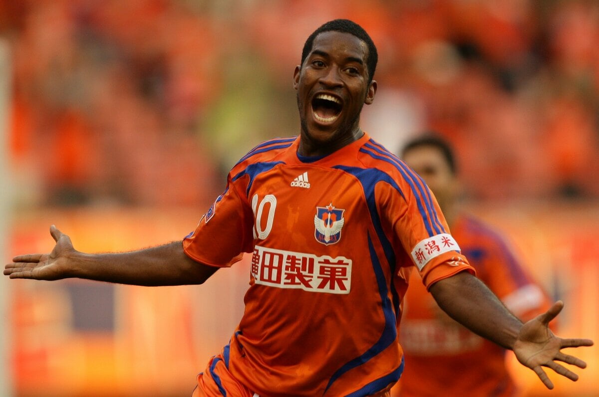 日本で初めて雪を見たよ」“今はポッチャリ”元ブラジル人名FW43歳「活躍