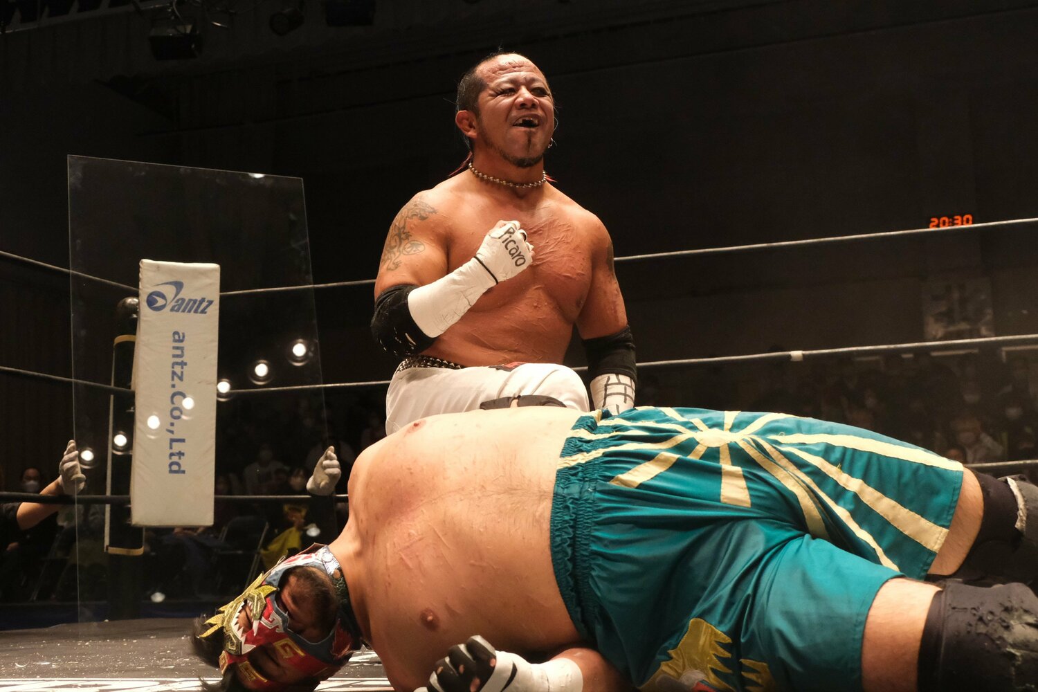 47歳になった今も、試合内容に衰えは全くない（クリックすると「この記事の写真」に飛びます。流血等の過激な写真を含みますのでご注意ください）