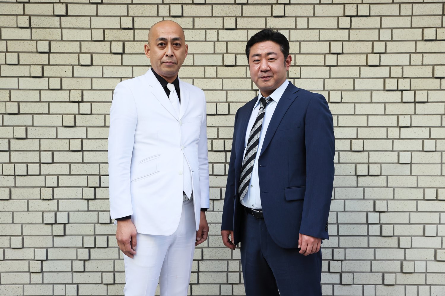 2020年M-1で史上最年長ファイナリストになった錦鯉の長谷川雅紀（左、49歳）と渡辺隆（42歳）