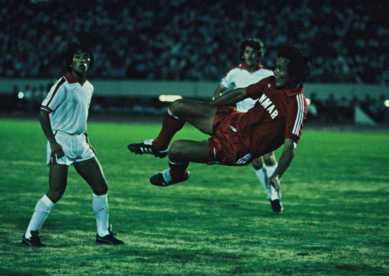 釜本の引退試合、ヤンマーディーゼル対日本プロサッカーリーグ選抜　©︎Makoto Kemmisaki