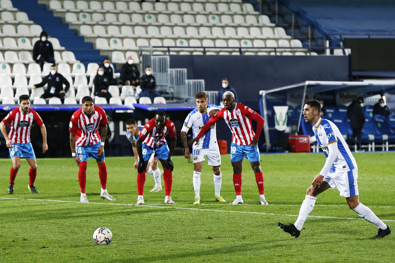 PKで勝ち越したレガネス©Daisuke Nakashima