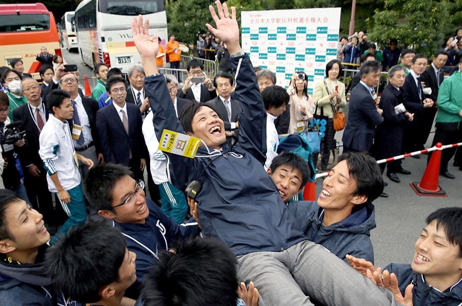 全日本を東洋が制し、箱根は混戦？本命はなお青学も、神野次第では……。＜Number Web＞ photograph by Kyodo News