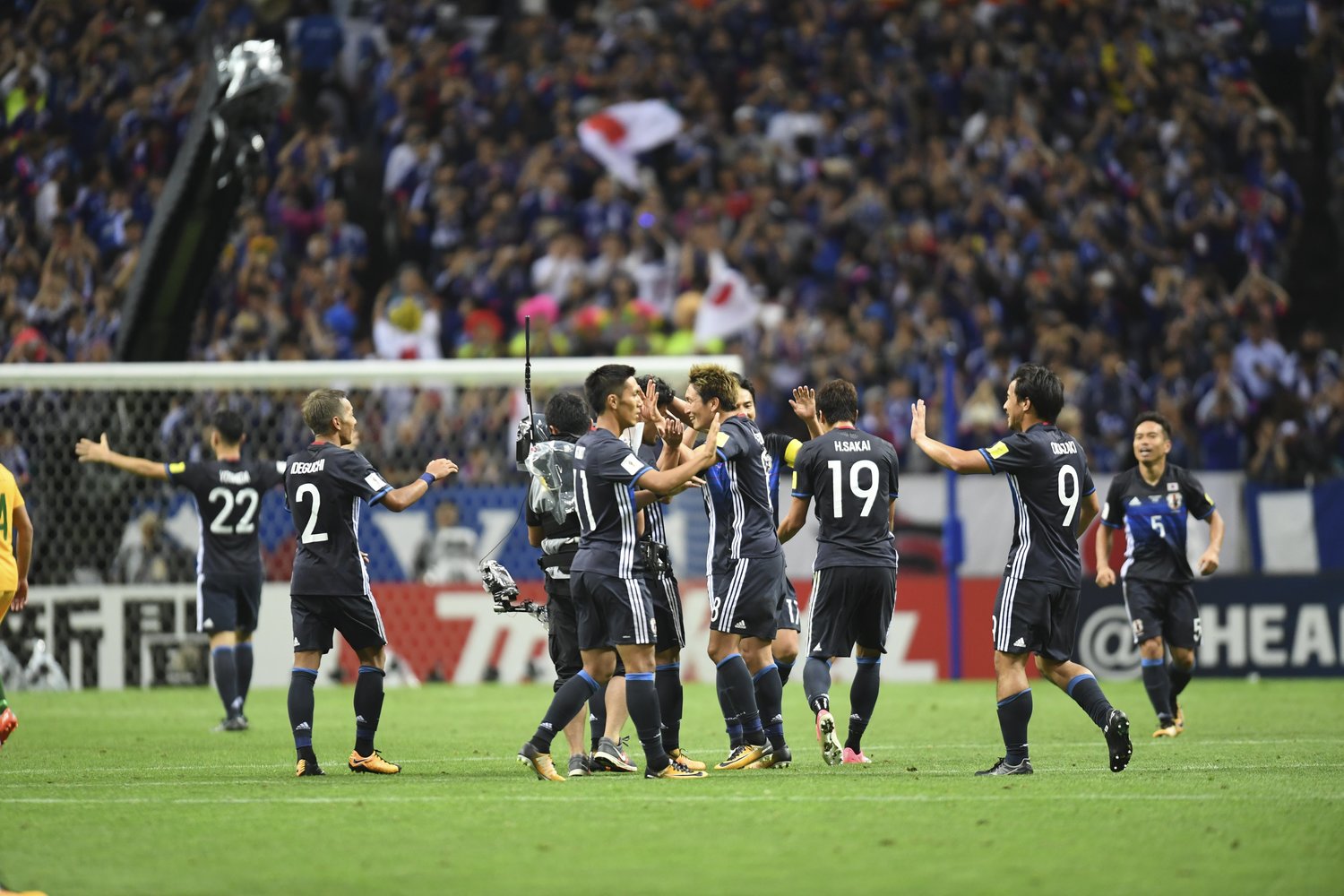 低調オマーン戦から改善も 中国が自滅した1 0 は 最低限の結果 10月のサウジとオーストラリア戦こそ真の大一番 W杯最終予選 3 3 サッカー日本代表 Number Web ナンバー