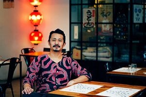 “金髪ピアスの天才MF”は今スペインにいた…「ラーメン屋のほうが儲かったかも」石塚啓次、移住の厳しさを語る