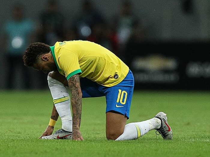 ネイマールは堕ちた英雄なのか。現地識者が見たブラジルでの評判。＜Number Web＞ photograph by Getty Images