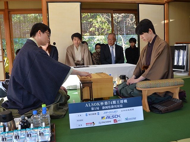 悪形だが…藤井の金が有効に」なぜ永瀬拓矢32歳は評価値リードも「指し