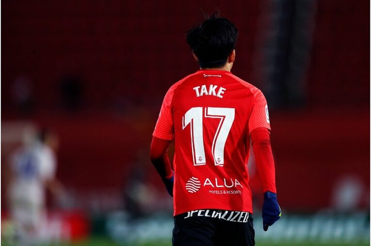 「クーボ！ クーボ！」大歓声が何度も… 久保建英を撮影カメラマンが見た希望の光《古巣ヘタフェからも復帰祝い》(37)