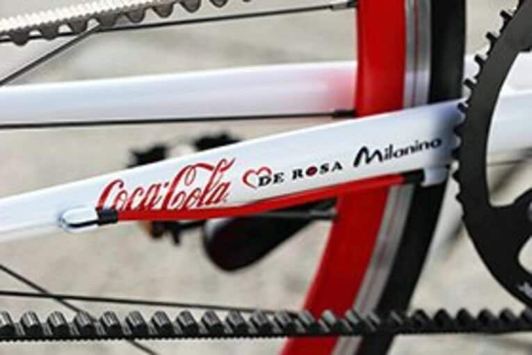 ミラニーノの最大の特長であるゲイツ社製のカーボンドライブシステム。これにスターメーアーチャー製の内装3段変速ギヤを合わせることで、静かでスムーズな走りを実現している。 