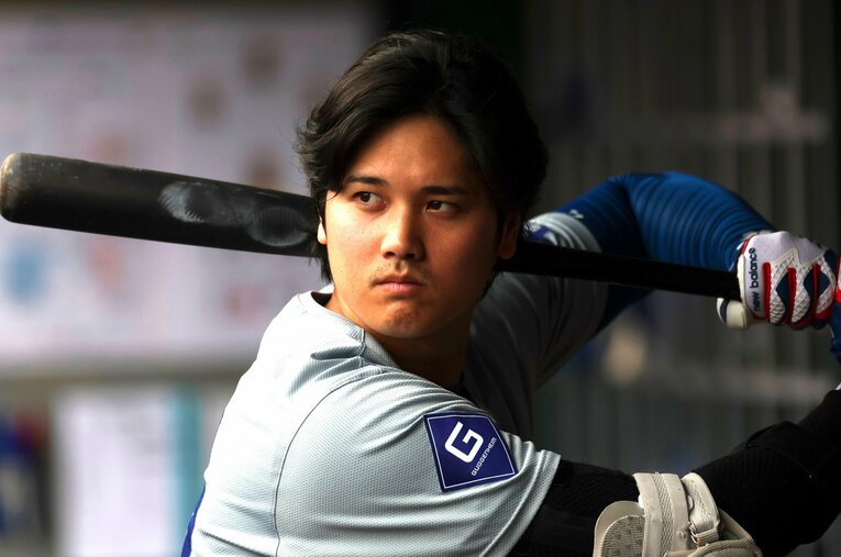 ドジャース大谷翔平（29歳）。6月10日時点で64試合出場、打率.310、本塁打15本 ／ photograph by Getty Images