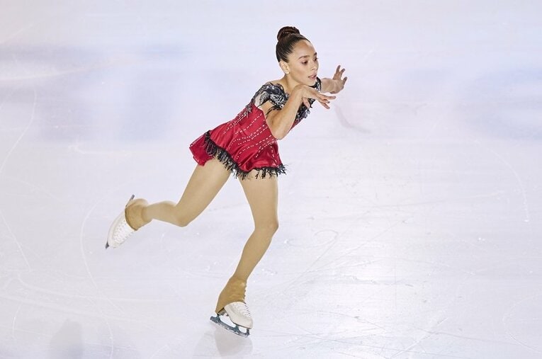 今年10月、ジュニアGPのイタリア大会でSPの演技を披露するマリア・レイクダル。2年前に戸籍の性別を変えたマリアに話を聞いた ／ photograph by Getty Images