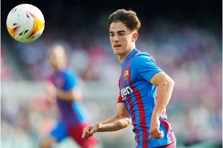 「PSGメッシ」の初得点と“FKの壁で寝転び”、ネイマールとの友情を撮った… 18歳のバルサ新10番ファティも復活〈激写〉(11)