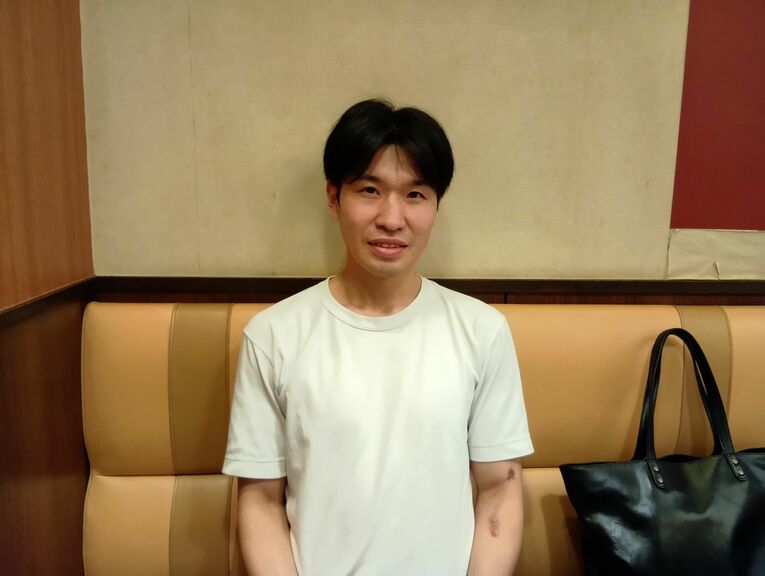 自身の経験をもとに、試合を解説する黒田雅之さん　©Masanori Moriai