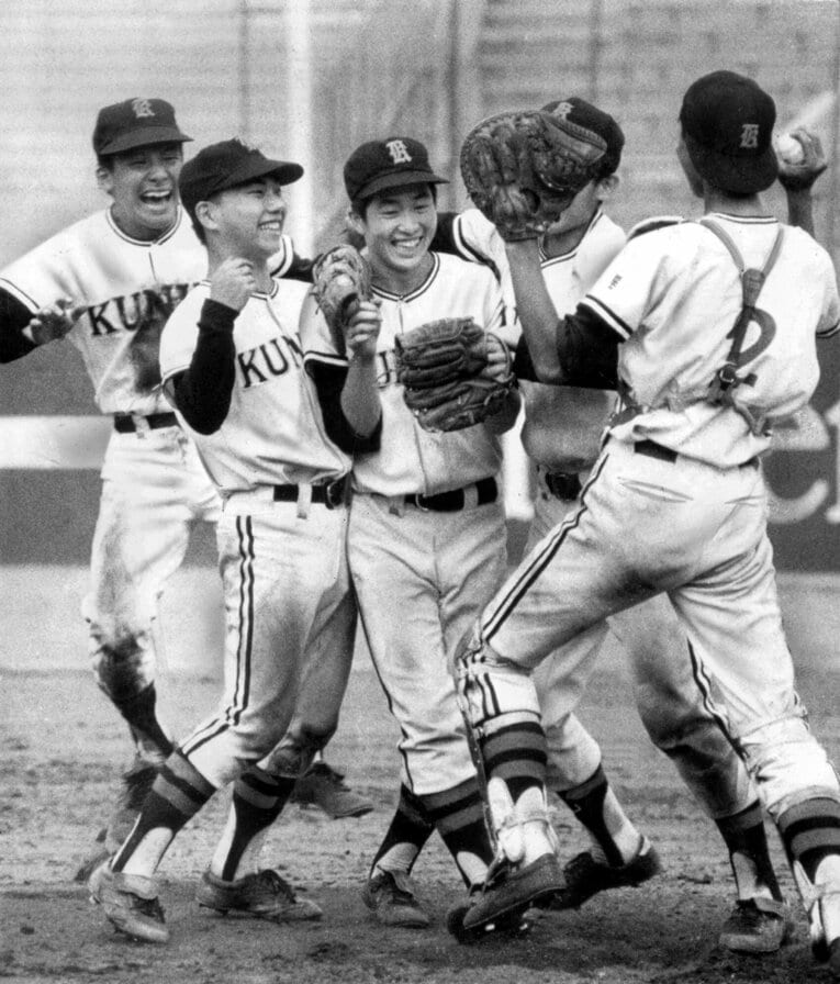 1980年、都立高校として初めて甲子園出場の切符をつかんだ国立高校。快挙のウラには“昭和の猛練習”があった　©Sankei Shimbun