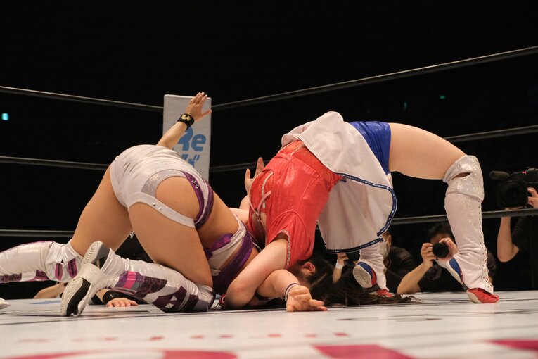 王者・AZMが「天才」と断言し溺愛する駿河メイ、その真の凄さとは？ ハイスピード王座戦で敗北もスターダムファンが熱狂した理由(29)