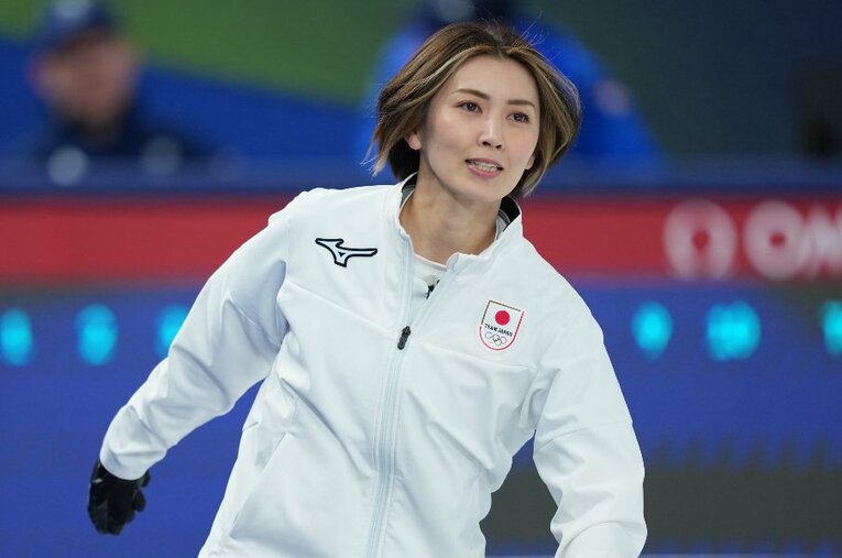カーリング女子日本代表・フォルティウスのスキップ吉村紗也香。ドローショットの精度に苦しんだが、中国戦では成功率90％をマークした ／ photograph by Tsutomu Kishimoto/JMPA