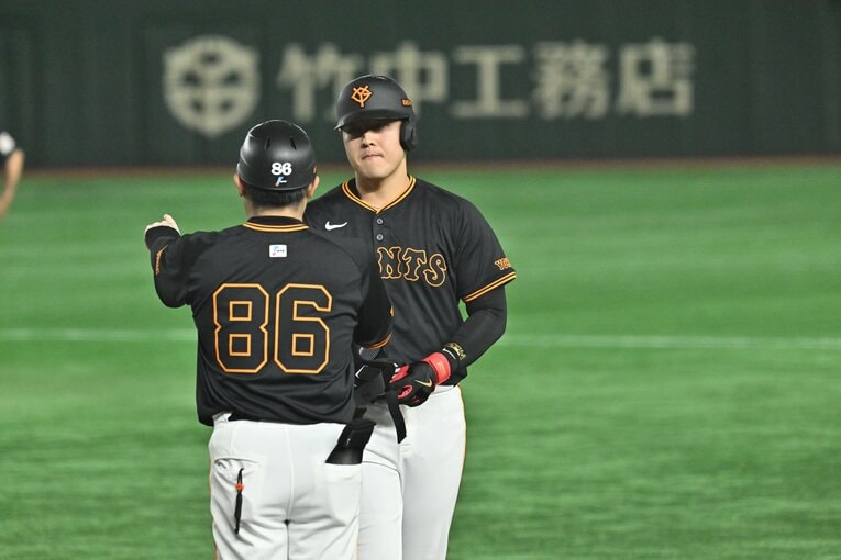 巨人時代の岡本　©Hideki Sugiyama