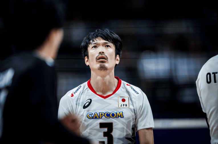 深津旭弘（VNLイタリア戦）　©︎Volleyball World