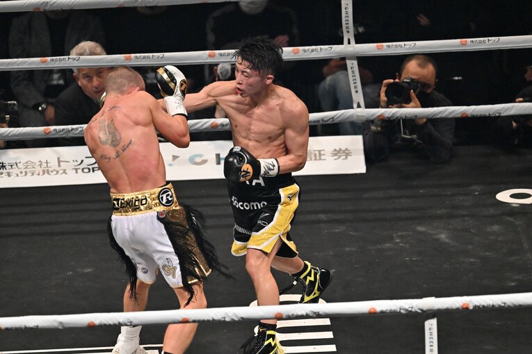 2022年12月13日／ポール・バトラー戦（WBA・WBC・IBF・WBO世界バンタム級王座統一戦）©Naoya Sanuki