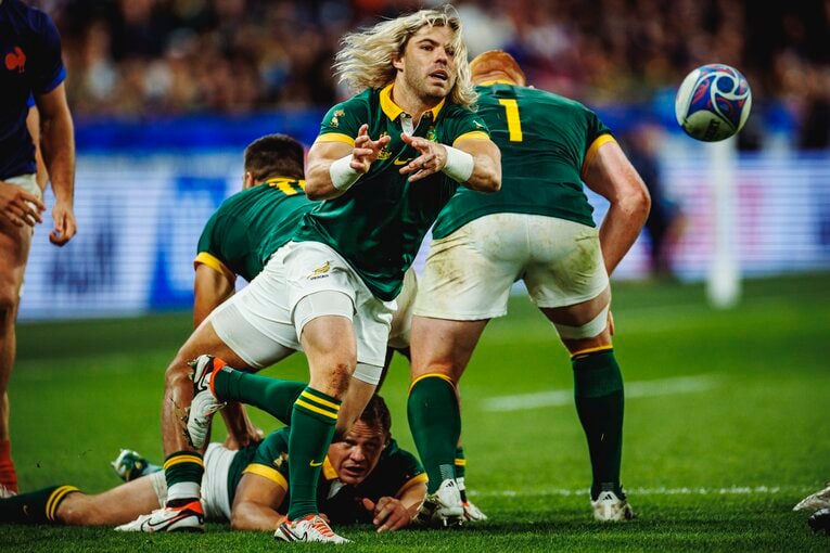 美しいデクラークのパス　©︎Kiichi Matsumoto