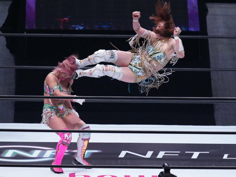 白川未奈vs上谷沙弥　©Essei Hara