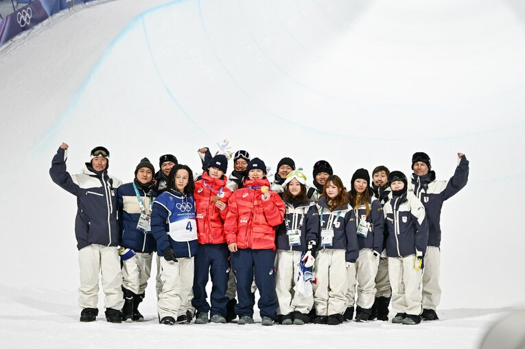 日本スノボチーム　©Nanae Suzuki/JMPA