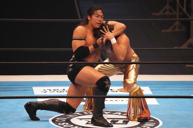 竹下幸之介vs.辻陽太。7月20日、エディオンアリーナ大阪　©Essei Hara