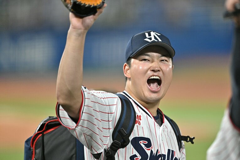 闘志あふれる主砲としてチームをけん引した村上　©Hideki Sugiyama