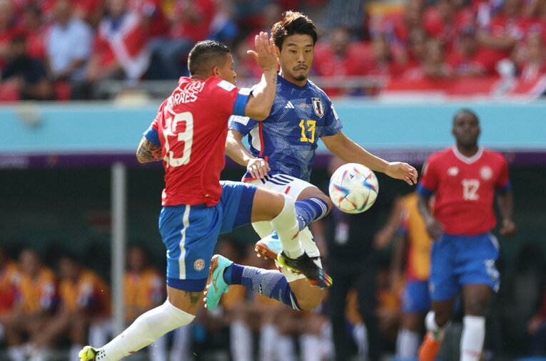 コスタリカ戦でW杯デビューした守田英正。高校時代は“無名選手”だったという守田はどんな方法でステップアップしていったのか？ ／ photograph by Getty Images