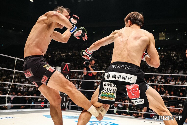 『RIZIN.48』井上直樹vs.キム・スーチョル　©RIZIN FF