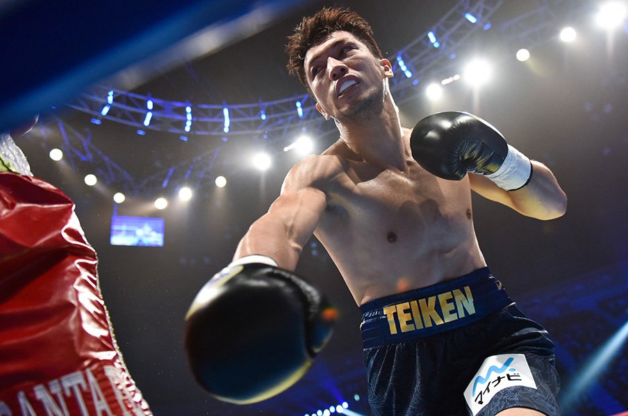 村田諒太、やっと実現した世界戦。マッチメークが困難を極めた事情。<Number Web> photograph by AFLO