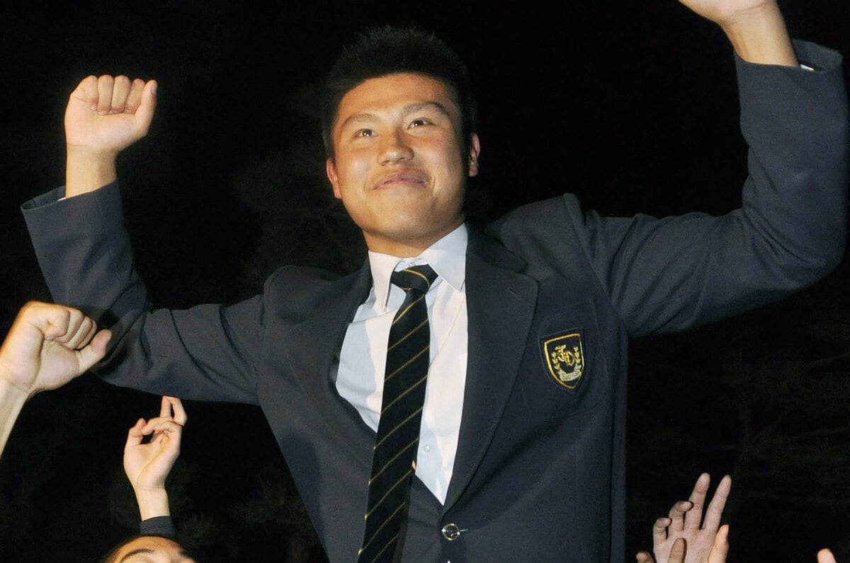 大谷翔平につぐ“ドラフト2位”だった強打者は今「野球道具も全て友達にあげて…ニートでした」引退後に変化した“同期・大谷”への思い - プロ野球 -  Number Web - ナンバー