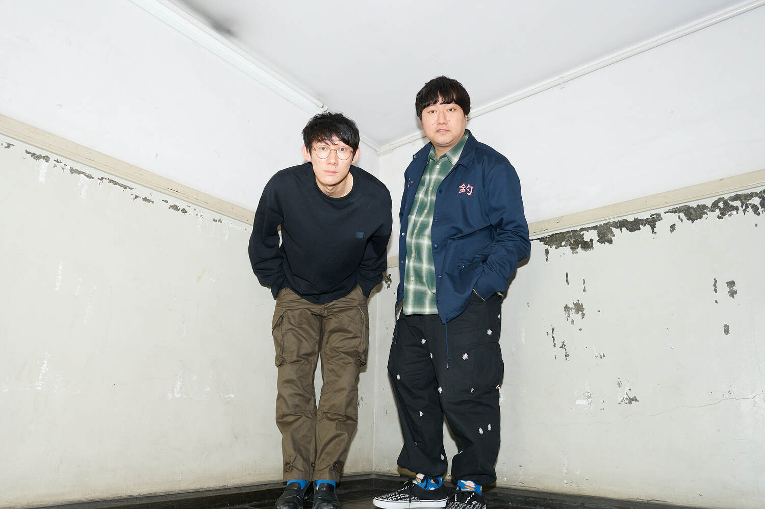 結成13年、2年連続での決勝進出を果たしたロングコートダディ。堂前透（ネタ作り担当、写真左）と兎。吉本興業所属