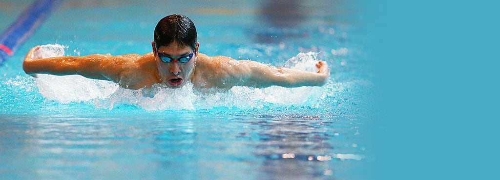 「世界大会より緊張感がある」試合。伊藤華英が語る、全日本水泳選手権。＜Number Web＞ photograph by AFLO