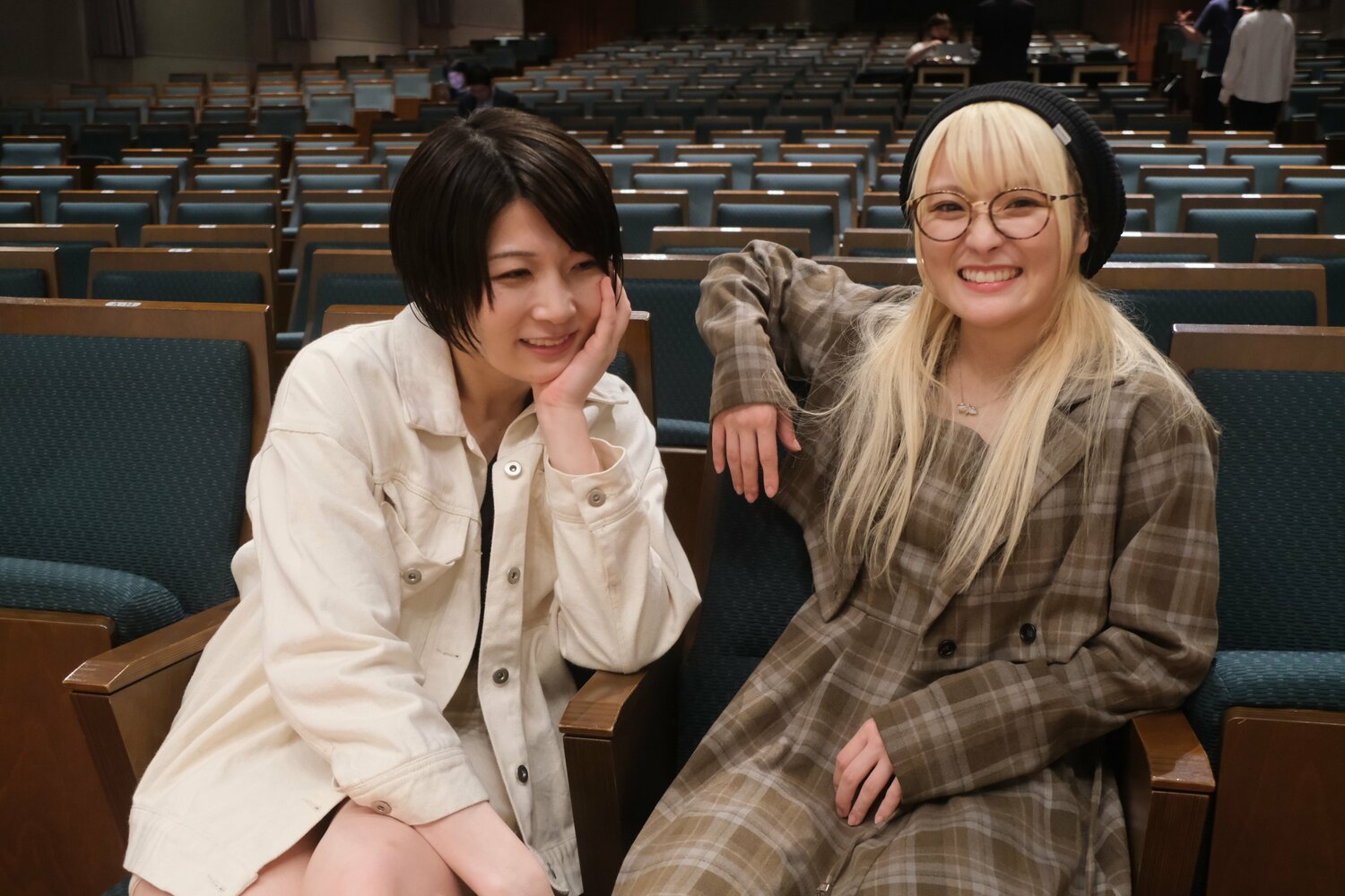 ともに来年デビュー10周年を迎える安納サオリとなつぽい　©Norihiro Hashimoto