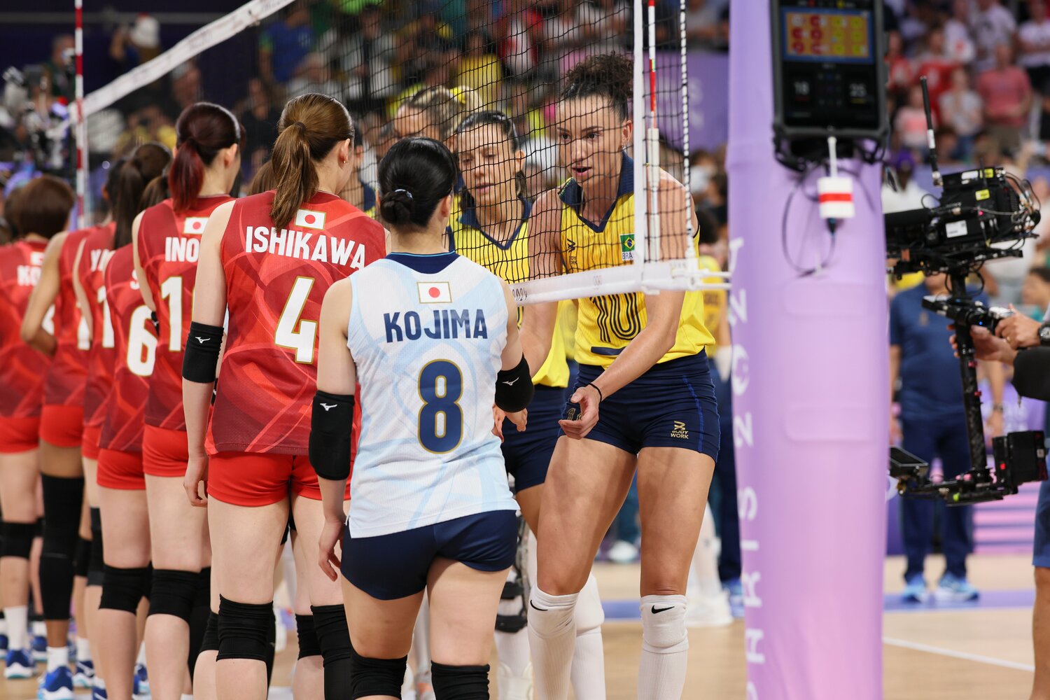 ネーションズリーグではブラジルに勝利していた日本だが、パリ五輪では実力差を見せつけられた ©︎Kaoru Watanabe/JMPA