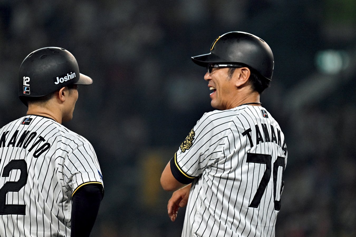 スカウト、二軍コーチを経て今季より一軍内野守備走塁コーチに就任した田中秀太　Hideki Sugiyama