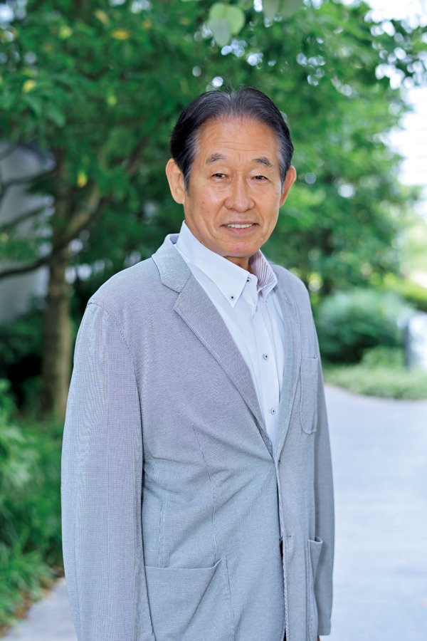 鹿取義隆 Hideki Sugiyama