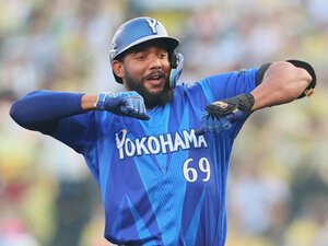 DeNA「逆襲の救世主」エンカーナシオンと守護神レイノルズの“意外な縁”とは…実は10代から仲間だった「若いときの友人と再会できて最高だ」