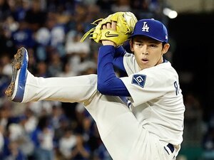 佐々木朗希“じつは隠し持っている”ナゾの球種…フィリーズ監督・選手が証言「160キロ速球でも、落ちる球でもない」ドジャースのササキを恐れる“ある理由”