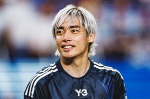 「みんなが周りにいて…」伊東純也が浮かべた“苦笑い”の理由…なぜいつもより饒舌だった？ ミックスゾーンで語った代表復帰戦“本当の思い”