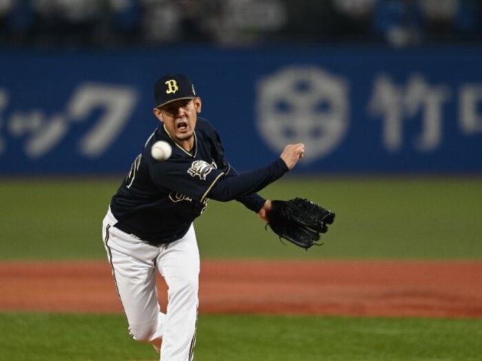 「あ、もう終わった…」オリックス・比嘉幹貴の野球人生を変えた12年前の「悪夢の開幕戦」2日連続サヨナラ負けから切り拓いた“火消し職人”の道<Number Web> photograph by Naoya Sanuki