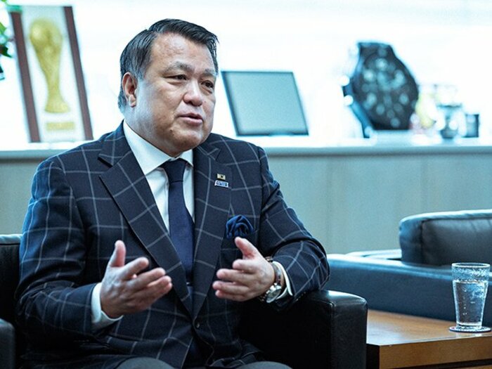 JFA田嶋会長が語る「サッカー界がスポーツ競技団体に貢献できること」<Number Web> photograph by Takuya Sugiyama