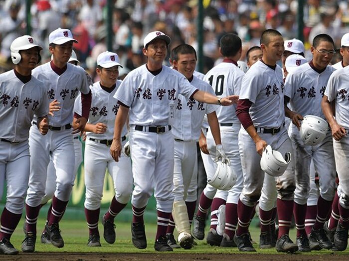 「木内野球」の印象を塗り替えた夏。常総学院・佐々木監督の色を見た。<Number Web> photograph by Hideki Sugiyama