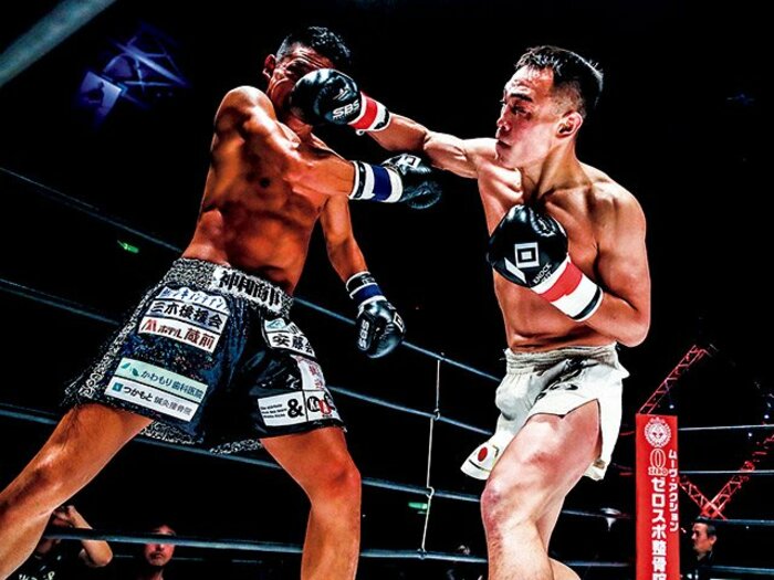 KNOCK OUTの新星、森井洋介の“殺気”に注目。～ヒジ・ヒザありのキックボクシングに現れた久々のスター～＜Number Web＞ photograph by Susumu Nagao